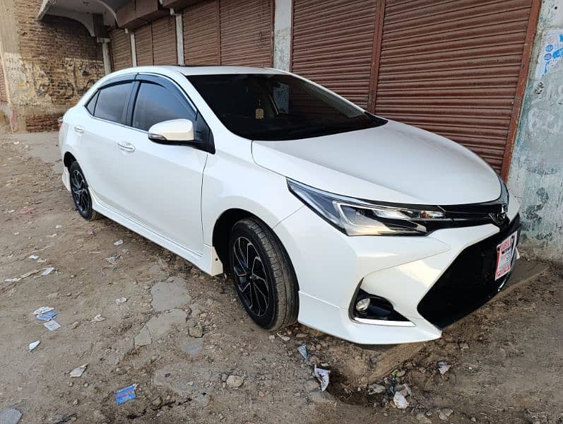 Toyota Altis 1.8 Grande 2024 1