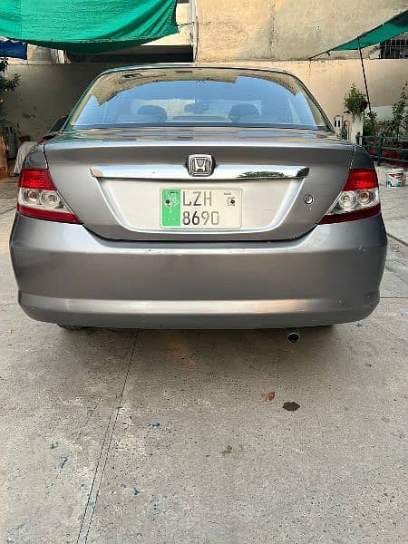 I want to sale my Honda City IDSI 2005 3