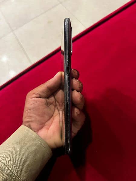 oppo F 19 black  6/128 4