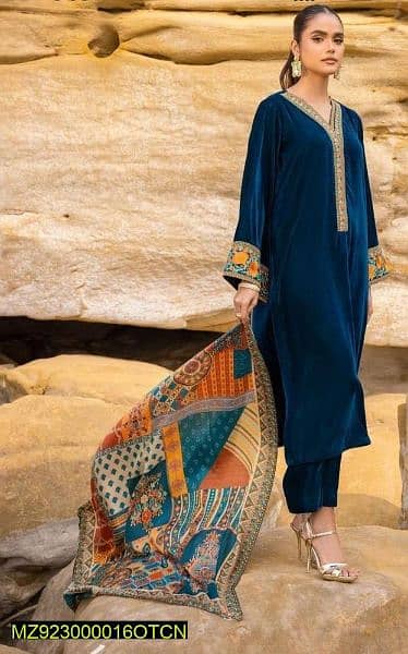 3 PCs women's unstitched lawn printed suit 1