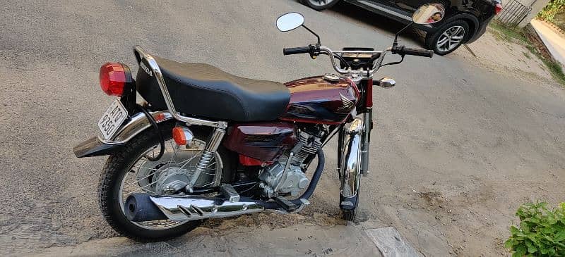 Bike : Honda CG 125, 
Model : 2024, 
Show Room out : 10 Feb 2024 4