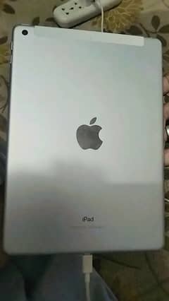 Tablet apple (6th generation)