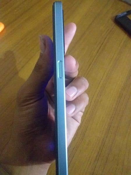 OnePlus Nord 20 se 10 10 condition ha 5