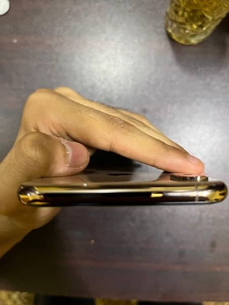 iphone XS Max 64gb factory unlock 5