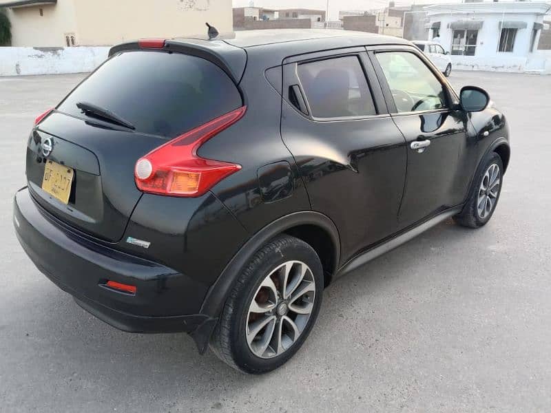 Nissan Juke 2012 17