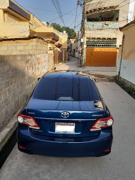 Toyota Corolla GLI 2013 3