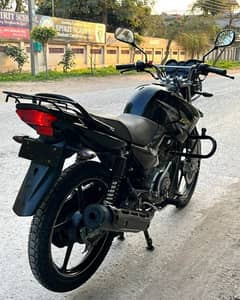 Yamaha YBR 125G sirf WhatsApp::O3O9=IO^38=6=13::