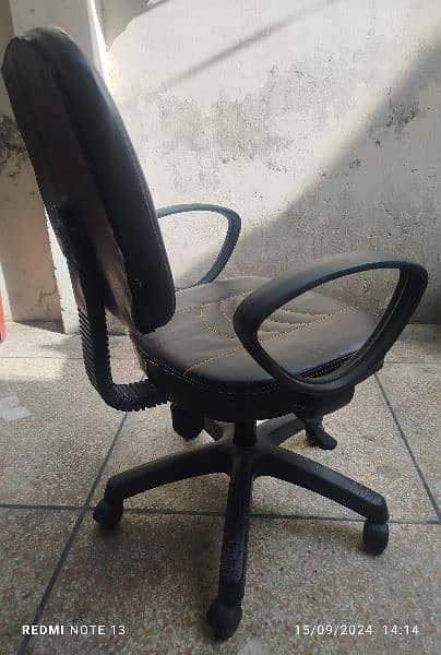 Ofc chair for sale 4