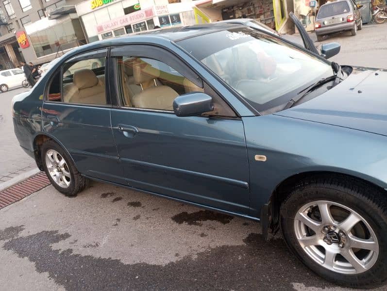 Honda Civic EXi 2005 16