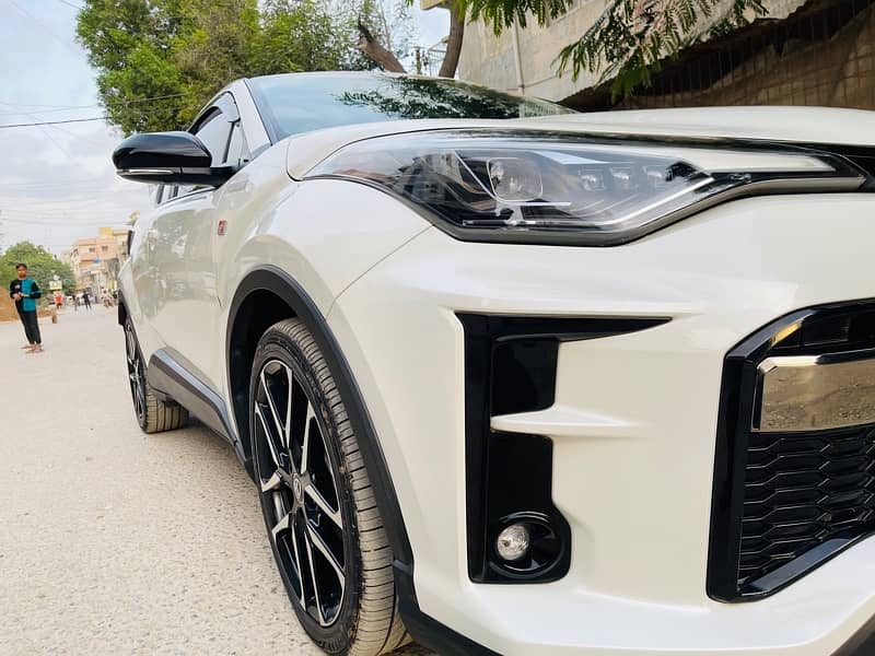 Toyota C-HR 2020 unregistered 4