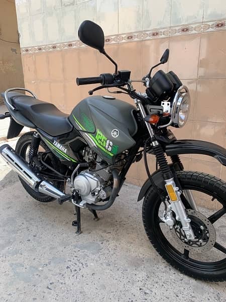 Yamaha YBR 125G mate 6