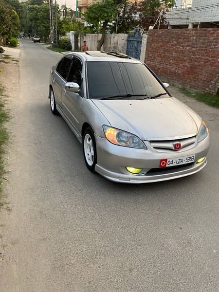 Honda Civic Oriel 2004 1