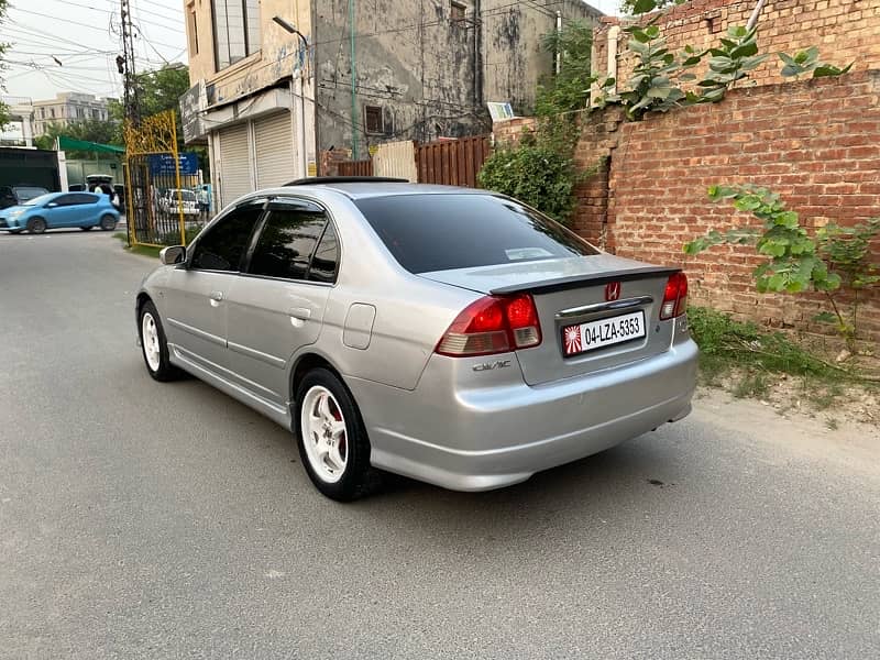 Honda Civic Oriel 2004 7