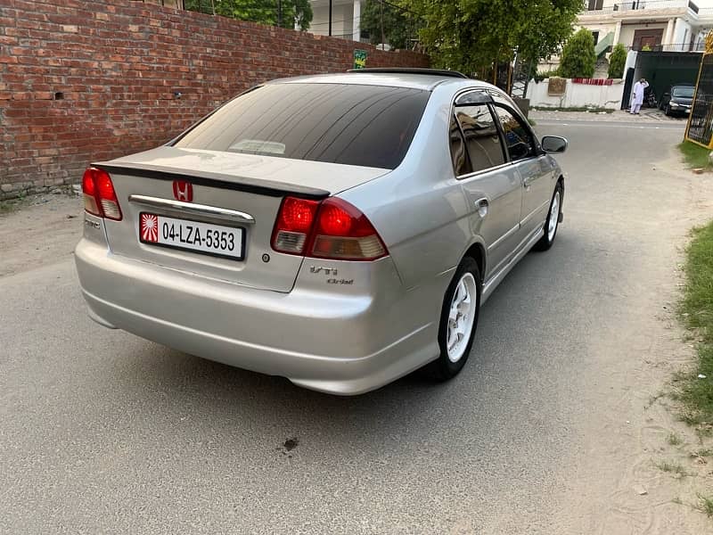 Honda Civic Oriel 2004 15