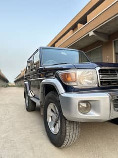 Toyota Land Cruiser 1995