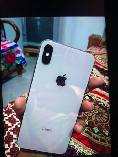 iphone Xsmax 64 gb pta approved 6