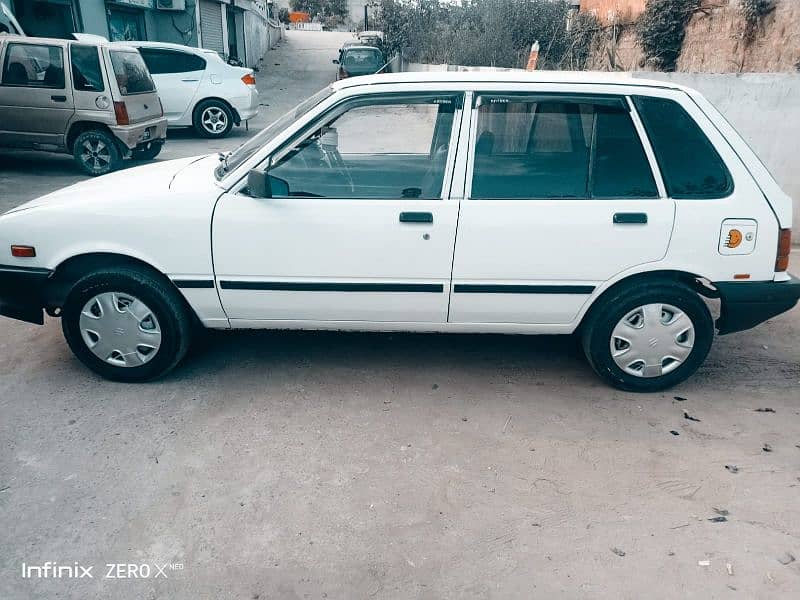 Suzuki Khyber 1993 3