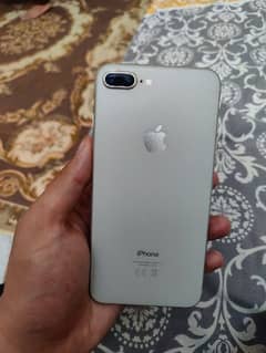 Iphone 8 plus 64GB waterpack!!