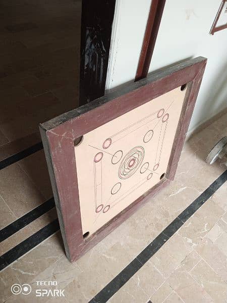 CARROM BOARD WITHOUT GOATS FOR SELL 2