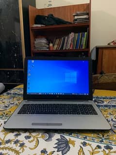 Hp Laptop Core i5 6th gen 16 Gb Ram 300 Gb Hhd