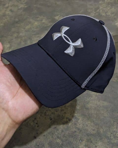 Under Armour Original Cap like Nike, Adidas, Puma 1