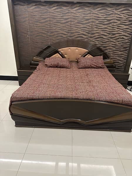 wooden bed 03034472076 1