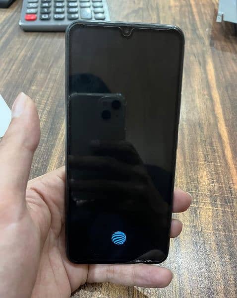 Vivo V2025 1