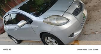 Toyota Vitz 2013