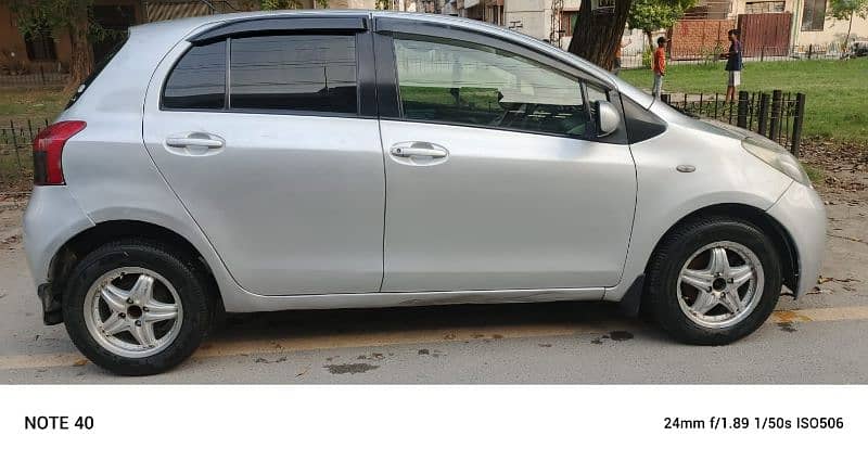 Toyota Vitz 2013 2