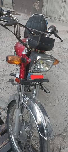 Honda CD 70 2022