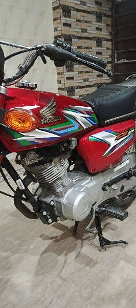 HONDA CG 125, MODEL 2023 1