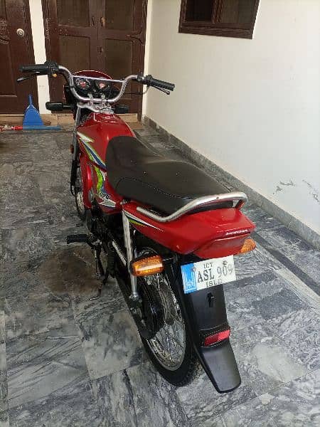 Honda cd70 dream 4