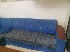 Sofa good condition full ok