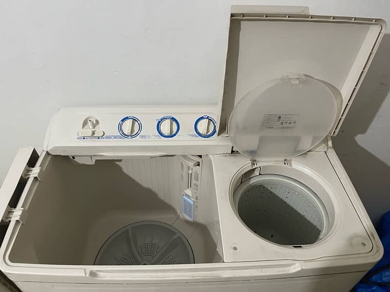 Haier Washing and Dryer Machine 1