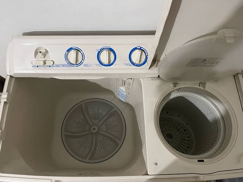 Haier Washing and Dryer Machine 3