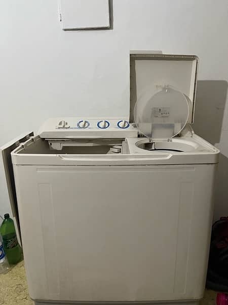 Haier Washing and Dryer Machine 4