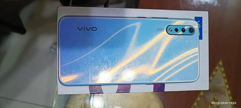 vivo S1 4/128 not open and not repair 10by10 condition urgent sale 6