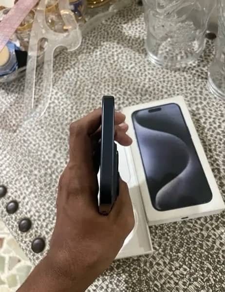 i phone 15 pro max 256 gb non active sim 2