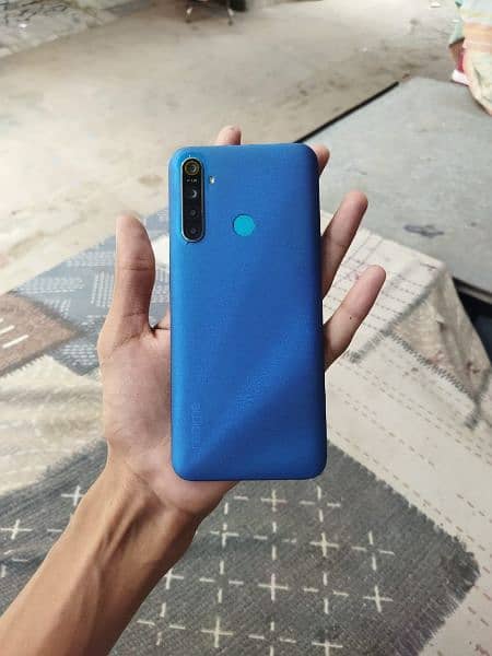 realme 5i 1