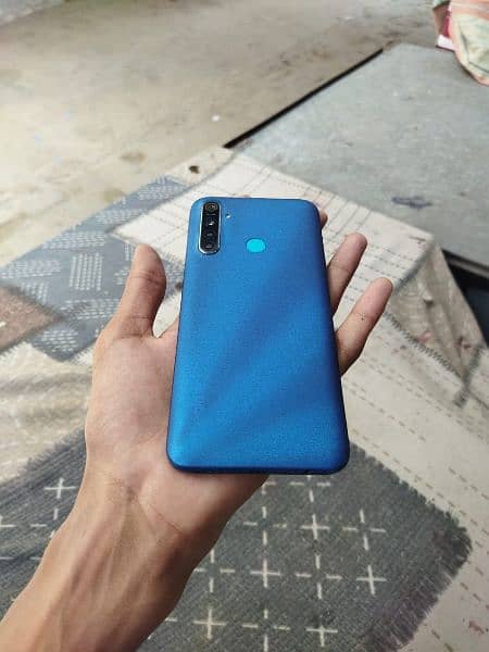 realme 5i 5