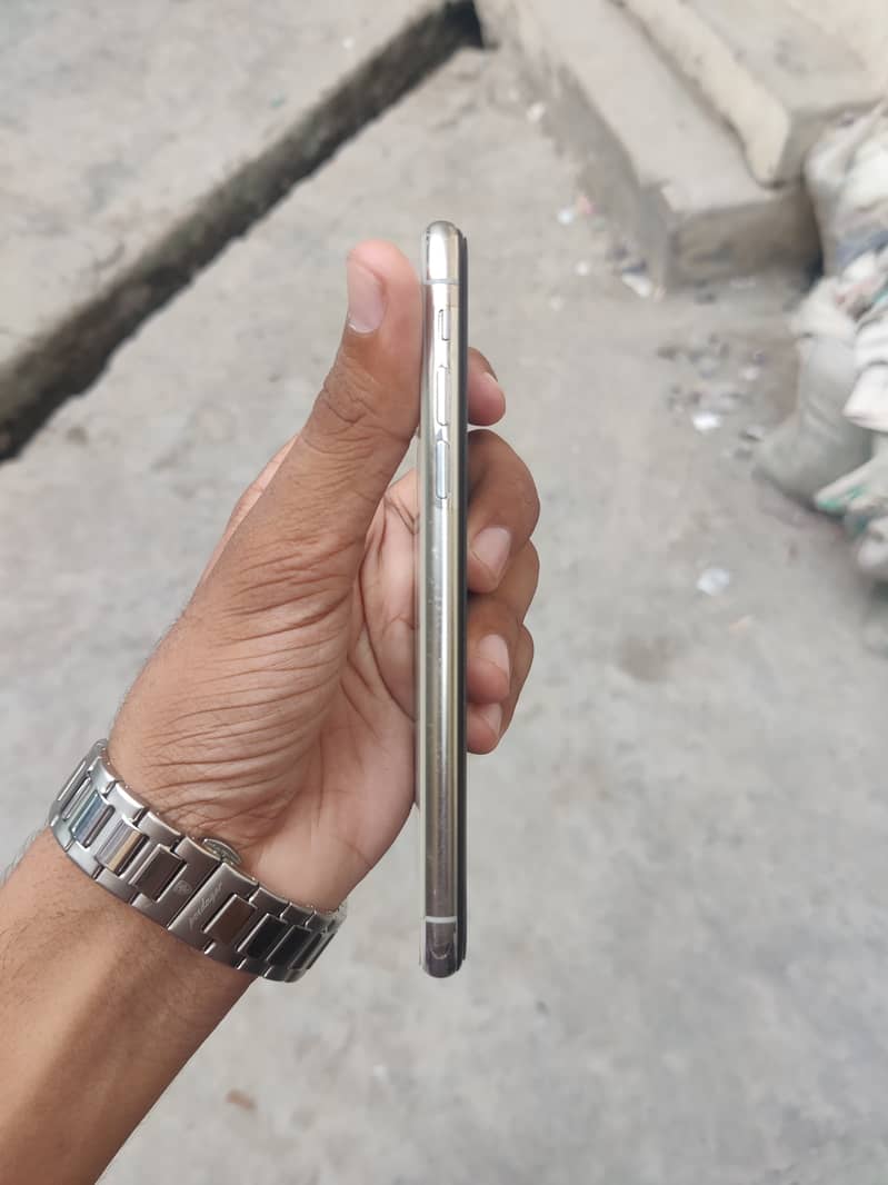 Iphone X 64Gb non pta 2