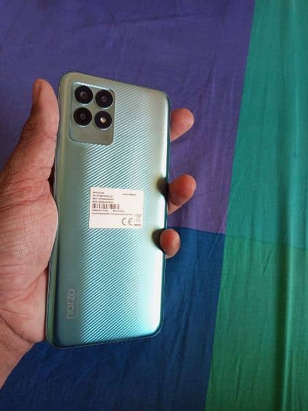 Realme Narzo 50 0