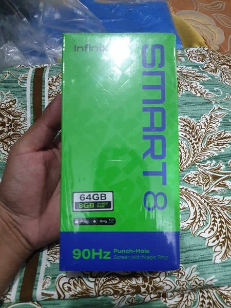 INFINIX SMART 8 PINPACK 4+4/64 IN FULL WARANTEE 0