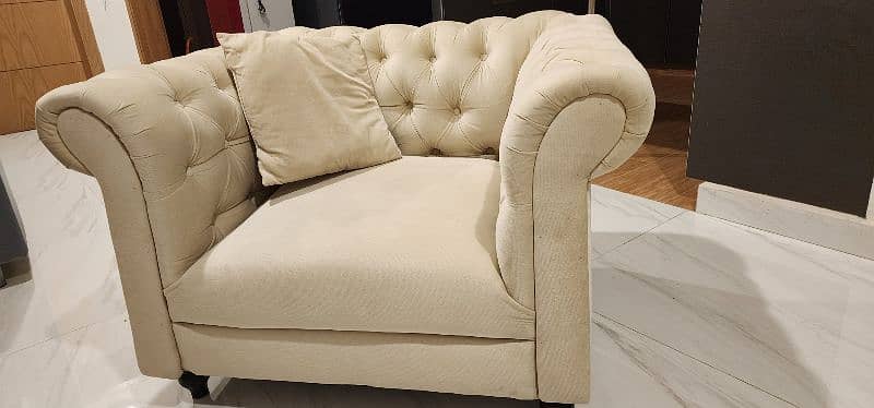 Chester 1 seater off white imported sofa 0