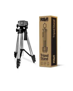 Riva tripod stand brand new