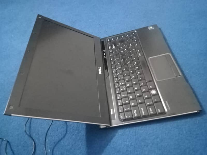 Dell Vostro V130 1