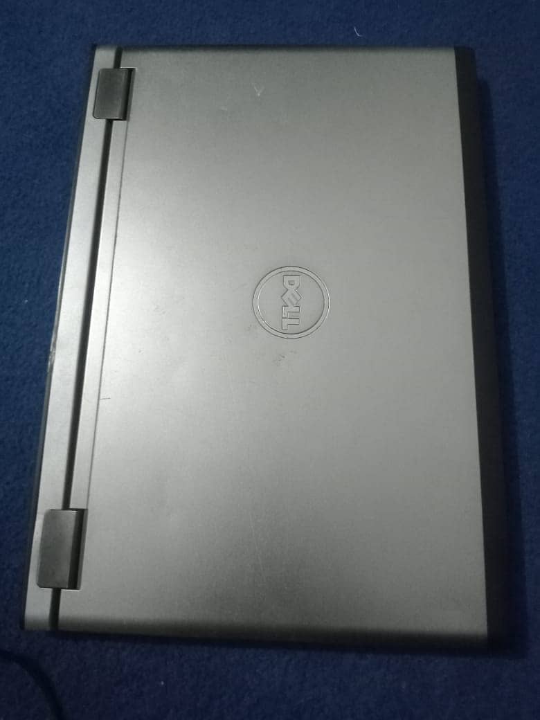 Dell Vostro V130 2