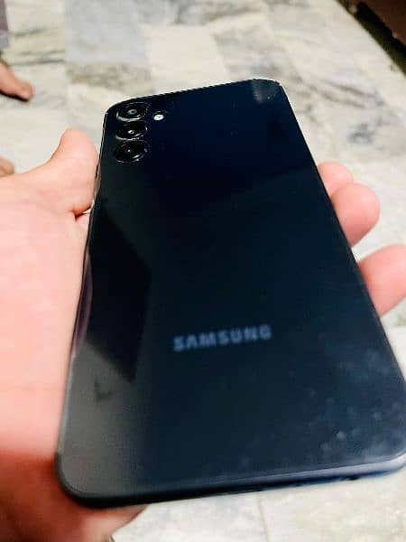 Samsung A24 Fresh 10/9 Condition 3