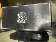 Boots brand footweae velvet shoes in outclass condition 0