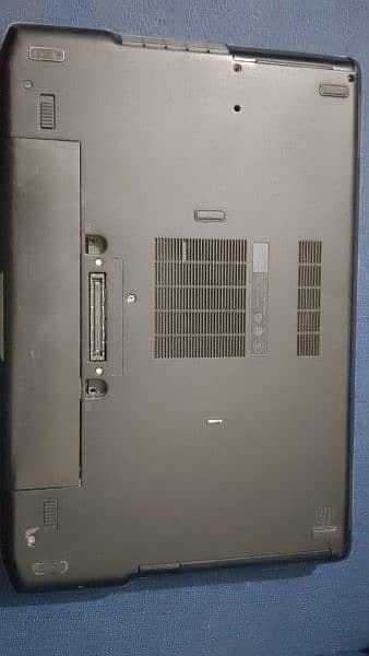 Dell latitude E6430 i5 3rd generation 6